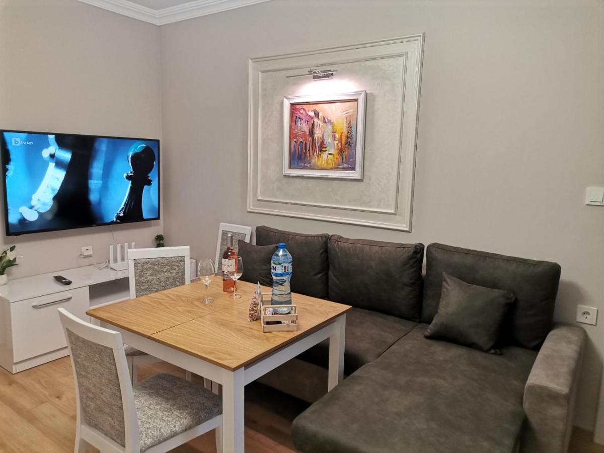 Family Boutique Residence-Free Parking Veliko Tărnovo Exterior foto